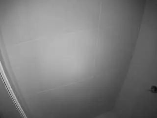 Camsoda Adult Video Chat of voyeurcam-casa-salsa-bathroom-8