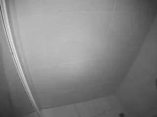 Camsoda Live Sex of voyeurcam-casa-salsa-bathroom-8