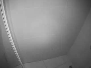 Camsoda Sex Chat of voyeurcam-casa-salsa-bathroom-8