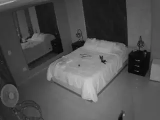 Camsoda Free Porn Cam of voyeurcam-casa-salsa-bedroom-4