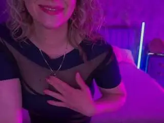 candyyladyyy from camsoda