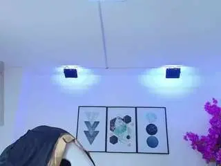 Camsoda Sex Cam of tamaragrays