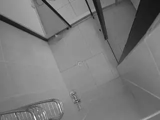 Camsoda Nude Webcam of voyeurcam-jb-shower-2