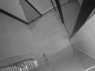 Camsoda Nude Webcam of voyeurcam-jb-shower-2