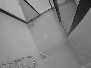 Camsoda Live Sex Cam of voyeurcam-jb-shower-2