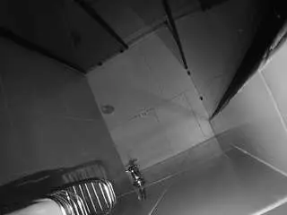 Camsoda Nude Webcam of voyeurcam-jb-shower-2