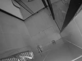 Camsoda Sex Cam of voyeurcam-jb-shower-2