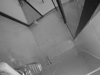 Camsoda Sex Chat of voyeurcam-jb-shower-2