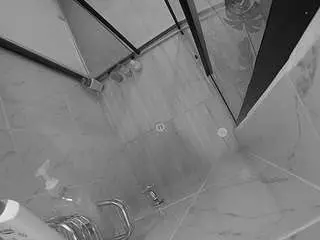 Camsoda Sex Cam of voyeurcam-jb-shower-2