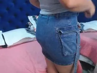 Camsoda Nude Webcam of anyelaxx