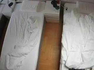 Camsoda Live Porn of voyeurcam-julmodels-bed-5