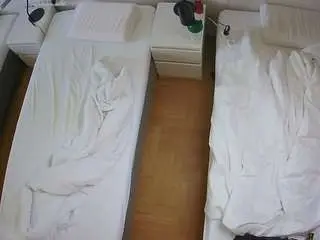 Camsoda Best live sex cam show of voyeurcam-julmodels-bed-5