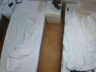 Camsoda Live Porn of voyeurcam-julmodels-bed-5