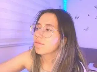 sweettvera from camsoda