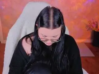 Camsoda Adult Webcam of kira-gold