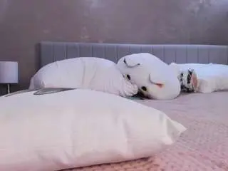 Camsoda Sex Cam of elvira-cobra