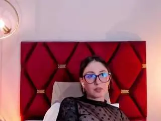 Camsoda Sex Cam of emilywatsonn