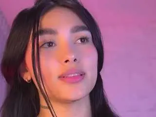 kaillyn-r from camsoda