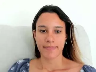 kelayabrunette from camsoda