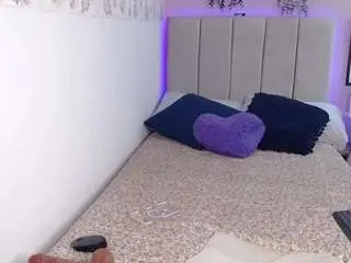 Camsoda Sex Cam of brenda-brm