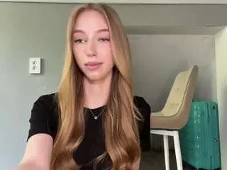 Camsoda Free Porn Cam of laraethurrell
