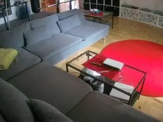 voyeurcam-julmodels-living-3 from camsoda