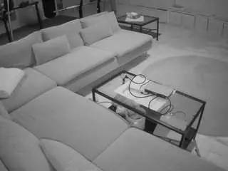 Camsoda Live Sex Cam of voyeurcam-julmodels-living-3