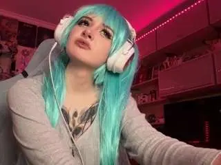 alycianarine from camsoda