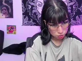 Camsoda Free Porn Cam of salome-sweett