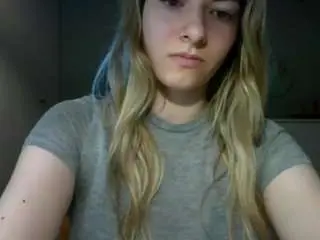 Camsoda Free Live Porn of rosiejune