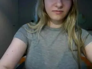 Camsoda Sex Cam of rosiejune