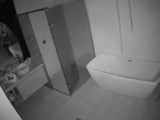 Camsoda Watch Live Sex Cams of voyeurcam-casa-salsa-bathroom-2