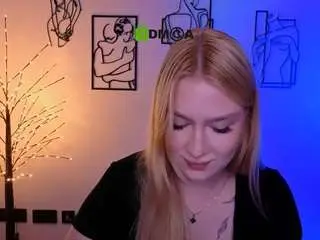 Camsoda Adult Webcam of playful-sophie