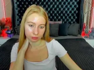Camsoda Nude Webcam of alinablond