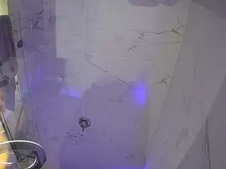 Camsoda Nude Webcam of voyeurcam-casa-salsa-bathroom-11
