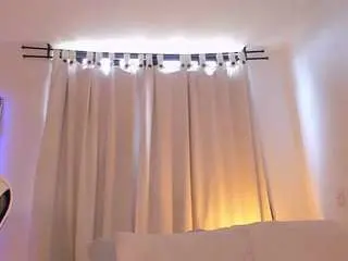 Camsoda Sex Cam of saracavali