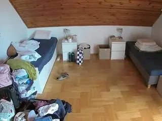 Camsoda Best live sex cam show of voyeurcam-julmodels-greybed-3