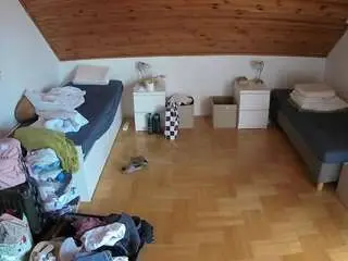 Camsoda Adult Video Chat of voyeurcam-julmodels-greybed-3
