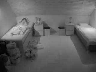Camsoda Adult Webcam of voyeurcam-julmodels-greybed-3