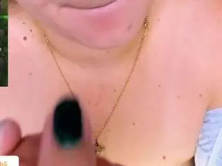 Camsoda Sex Chat of lenah-smith