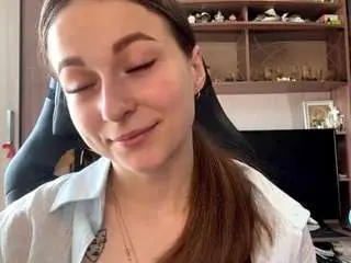 Camsoda Adult Webcam of louisdegen