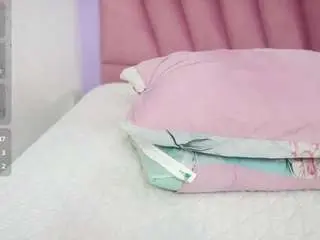 Camsoda Live Sex of hornybarelylegalgirl