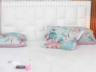 Camsoda Best live sex cam show of hornybarelylegalgirl