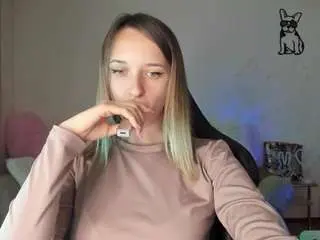 Camsoda Sex Cam of rousereedd