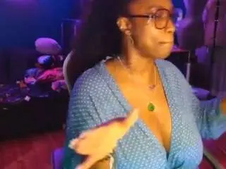 Camsoda Adult Webcams of msbutterworths