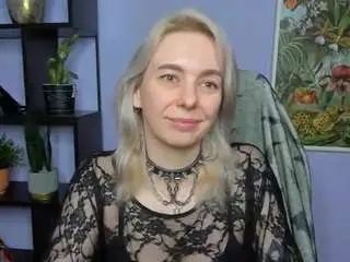 annefantasy from camsoda
