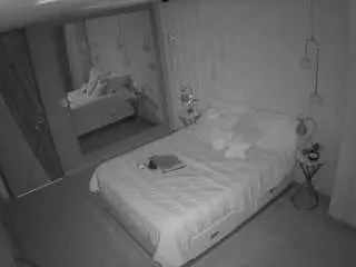Camsoda Live Porn of voyeurcam-casa-salsa-bedroom-2