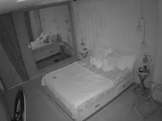 Camsoda Private Sex Chat of voyeurcam-casa-salsa-bedroom-2