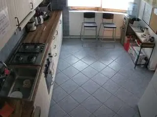 Camsoda Free Porn Cam of voyeurcam-julmodels-kitchen-2