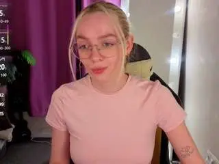 Camsoda Adult Webcams of rocket-bunnyy